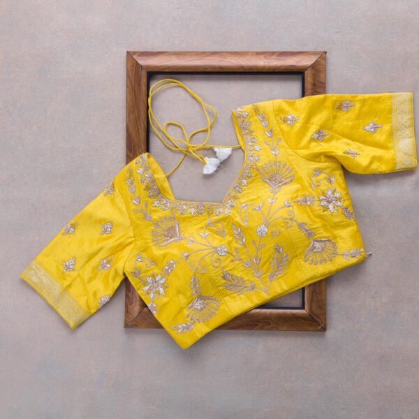 White Colour Rangoli Silk Sequence Embroidery Work Saree With Blouse - Image 2